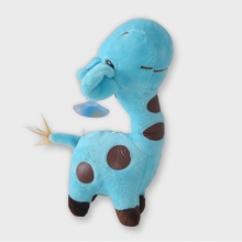 Blauwe knuffel giraffe